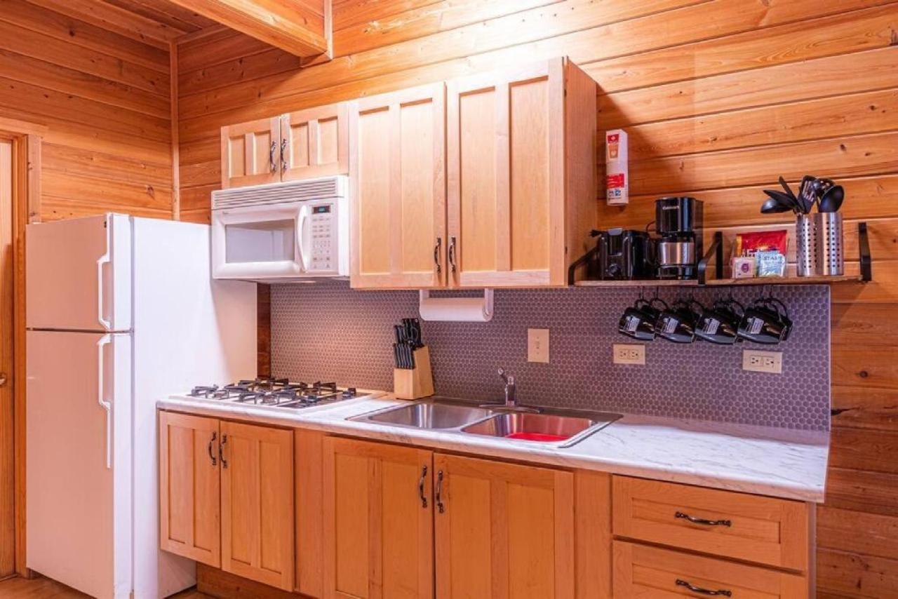 Cabin #3 Rainbow Trout - Pet Friendly- Sleeps 6 - Playground & Game Room Payson Eksteriør bilde