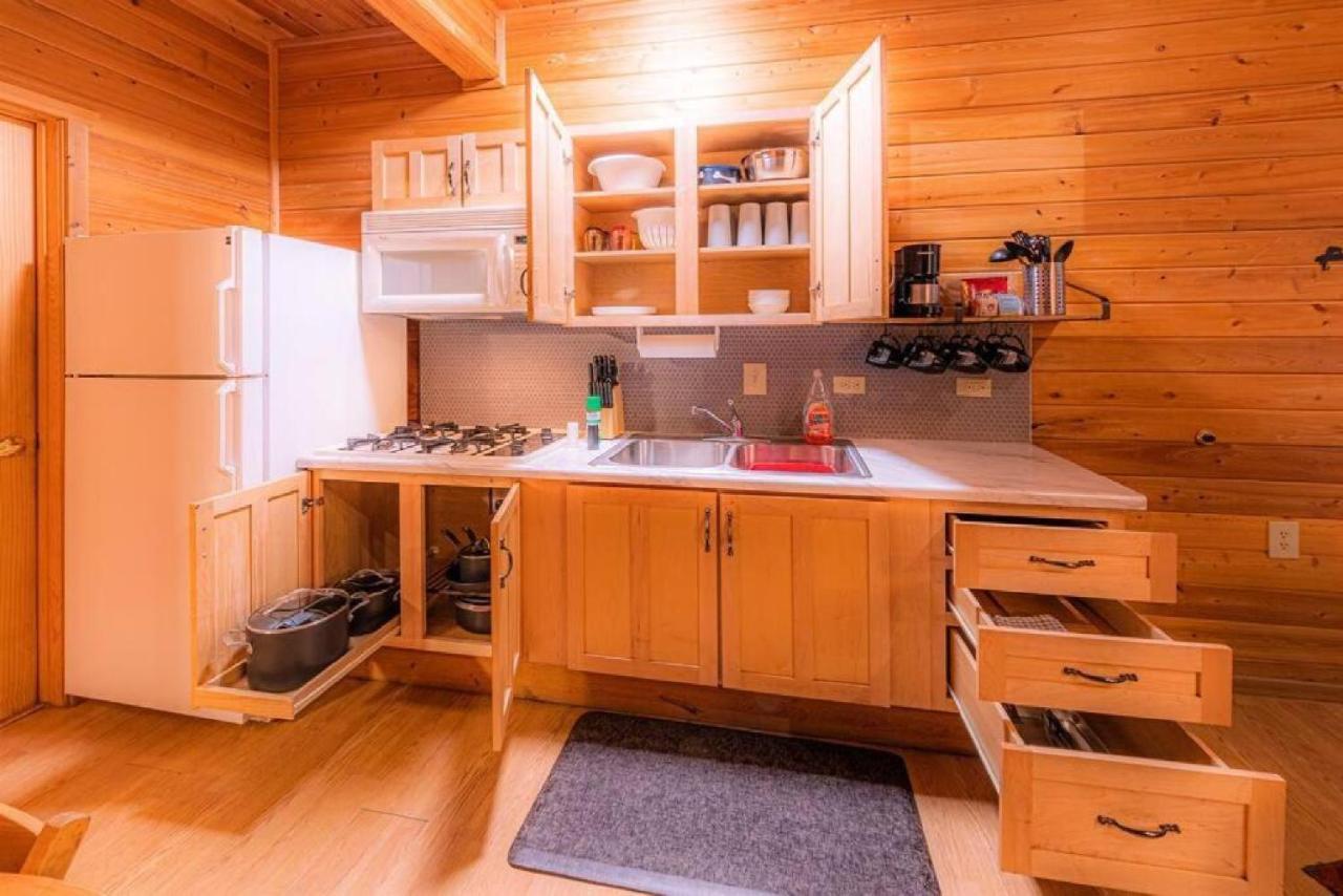 Cabin #3 Rainbow Trout - Pet Friendly- Sleeps 6 - Playground & Game Room Payson Eksteriør bilde
